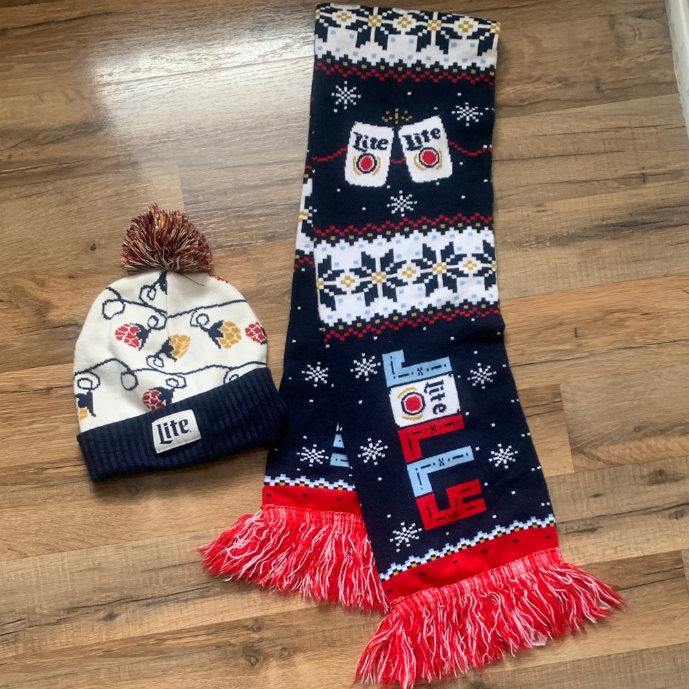 🍺🎄Miller Lite Hat & Scarf Adult   It’s Miller Time